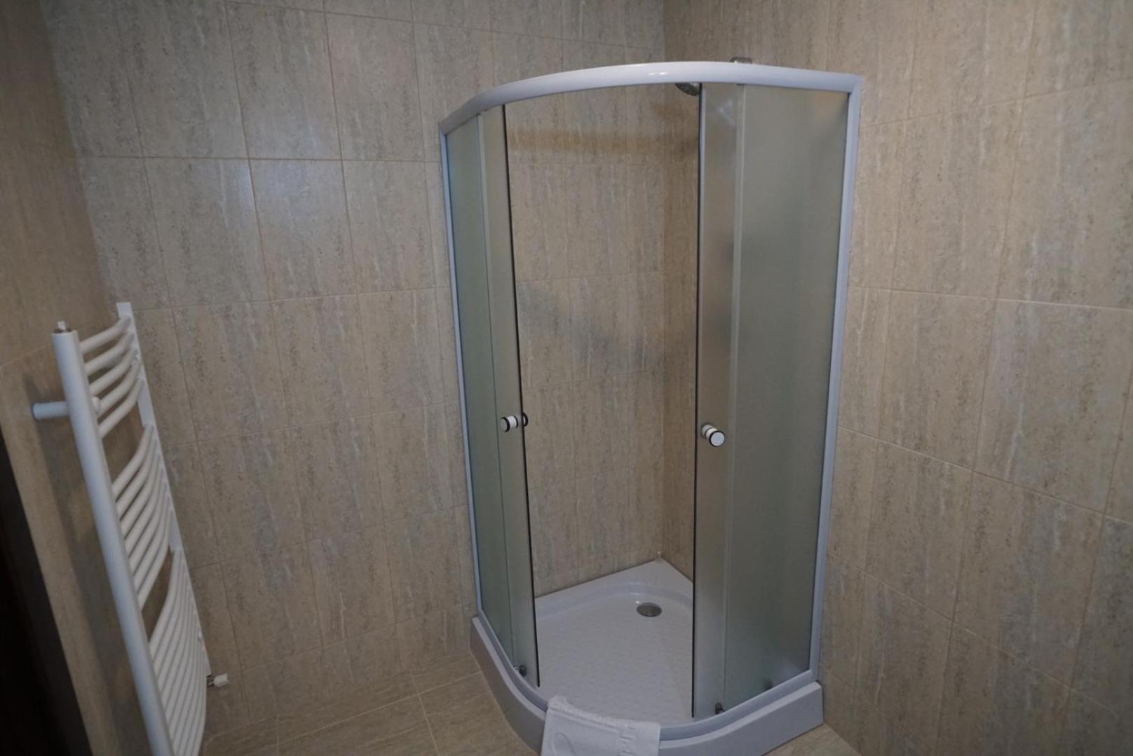 Conacul Lacurilor Hotell Băile Herculane Eksteriør bilde