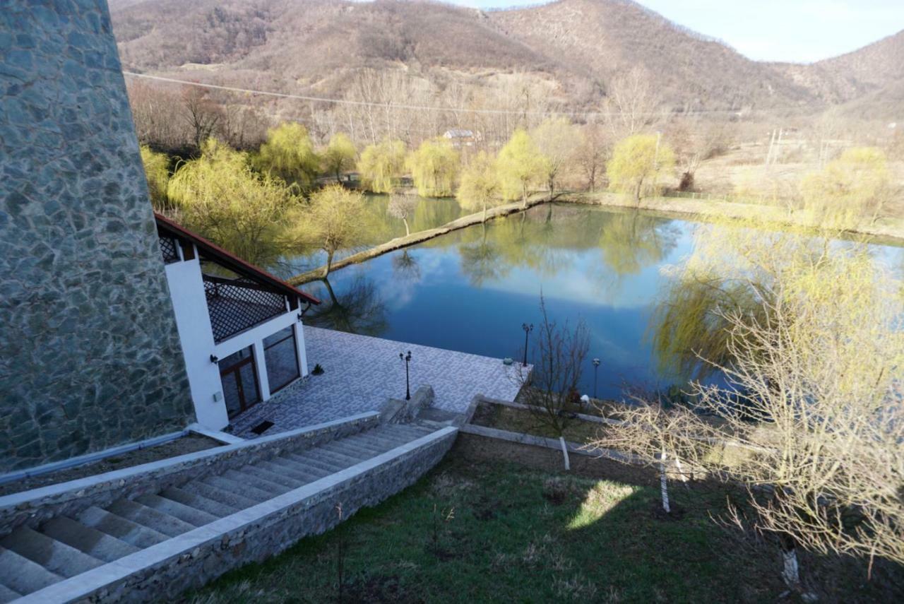 Conacul Lacurilor Hotell Băile Herculane Eksteriør bilde
